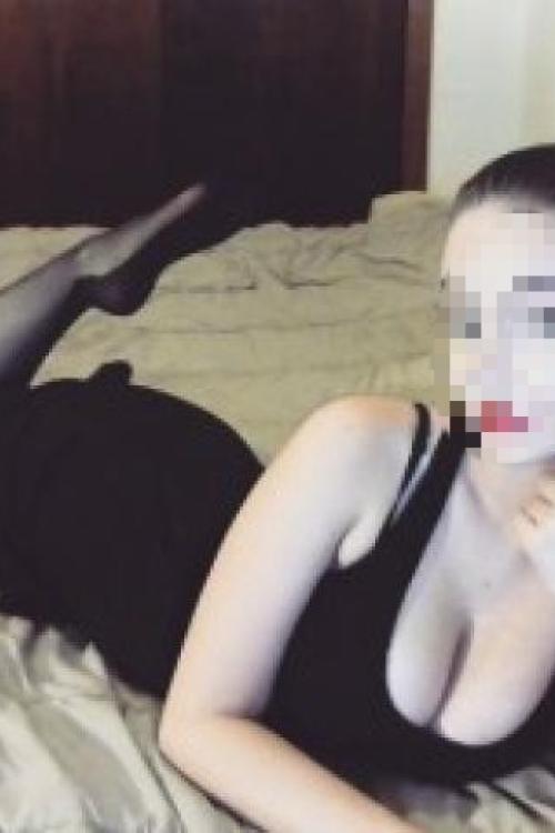 Индивидуалка Алёна у метро Ленинский проспект СПб