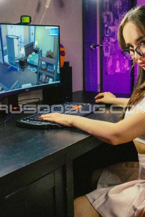 Проститутка и Индивидуалка Лапуля Саша у метро Московская СПб